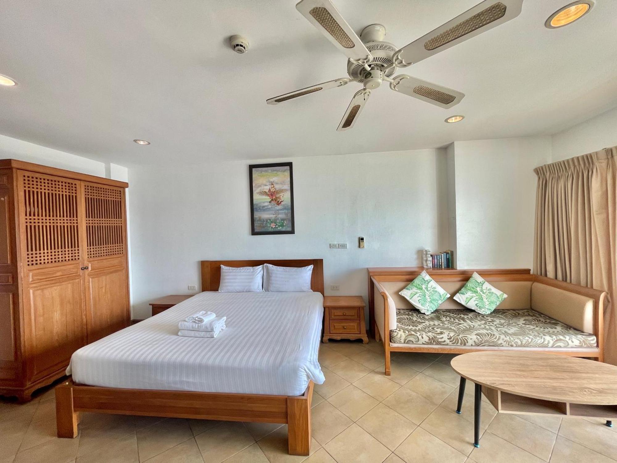 View Talay 6 By Pat 42 Apartment Pattaya Exterior foto